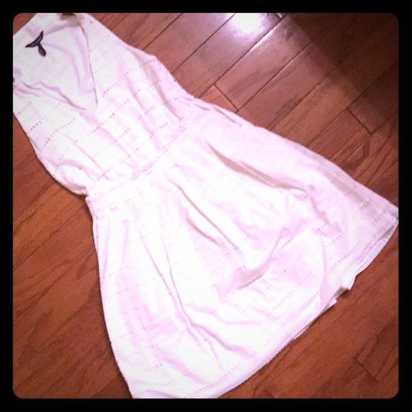 SOLD XP Ivory eyelet dress w/ pockets! Summer - Picture 1 of 7